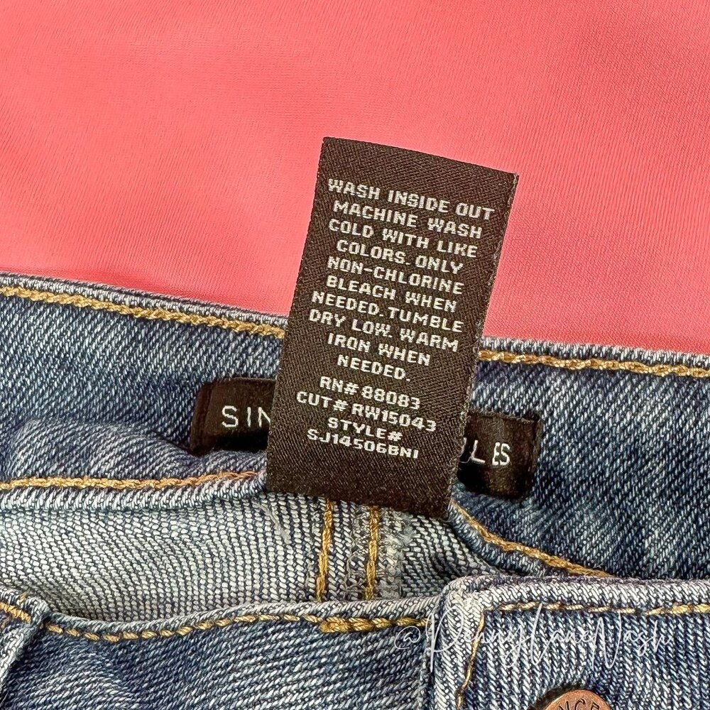 Sincerely Jules Distressed Raw Hem high Rise Denim Jean Shorts - Picture 6 of 7